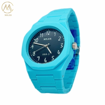 Factory Wholesale Quartz Movement Waterproof Resin Rubber Case Watches