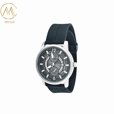 New Model Comfortable and Functional Silicone Strap Quartz Movement Watch