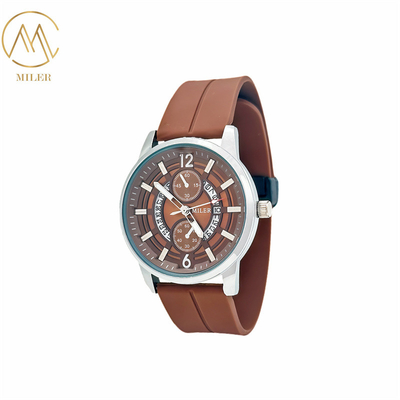 New Model Comfortable and Functional Silicone Strap Quartz Movement Watch