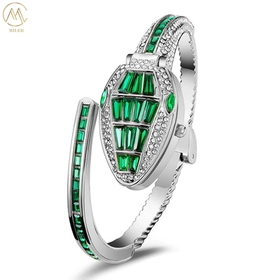 Modern Quartz Wristwatch Women′s Watch with Diamond Clamshell