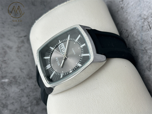 Newly Design 8 Color Option Dail Waterproof Quartz Watch for Women