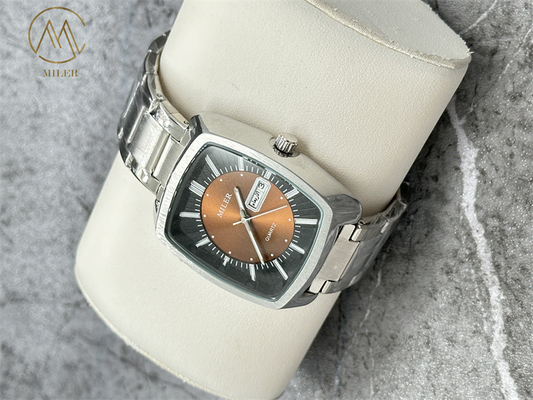 Men's Watch Luxury Quartz Movement Watch with Stainless Steel