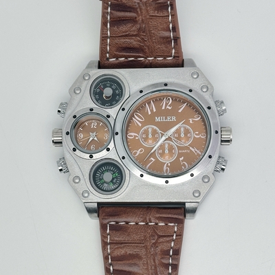 New Model Stylish Quartz Movement Wristwatch Waterproof Competitive Watch for Men