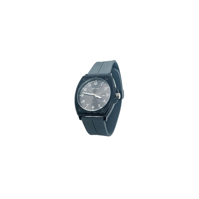 Black / Silver Bezel Silicon Strap Watch Modern Analog Display for Professional Look