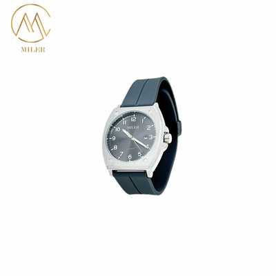 Modren Design New Quartz Movement Watch Colors Option Waterproof Watch