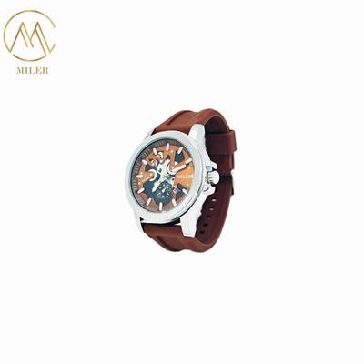 Beautiful Noble Quartz Watches Classical Design Men Watches with Silicone Strap