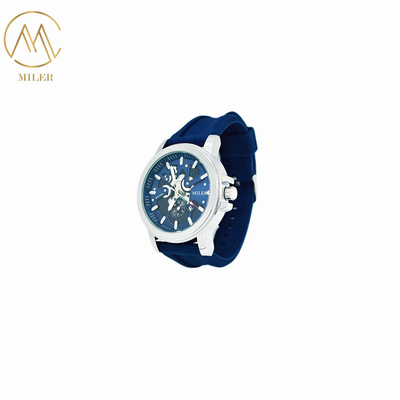 Beautiful Noble Quartz Watches Classical Design Men Watches with Silicone Strap