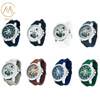 Beautiful Noble Quartz Watches Classical Design Men Watches with Silicone Strap