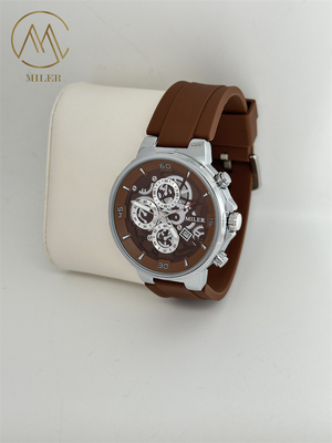 Discover Versatility And Style Of Quartz Wrist Watch For Your Business Needs