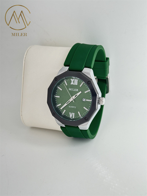 Round Dial Shape Silicon Strap Waterproof Quartz Watch with Multiple Colors for Men and Women
