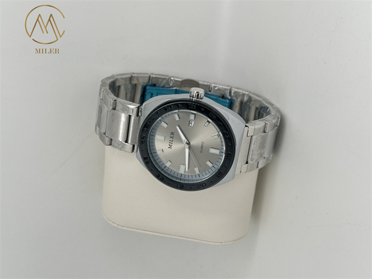 Waterproof Stainless Steel Strap Quartz Watch with 8  Dial Colors Option