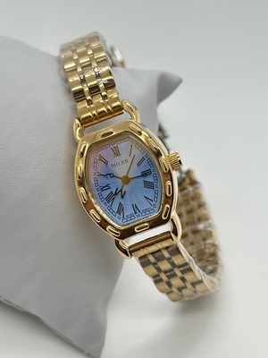 Round Casual Metal Strap Quartz Watch With Luminous Hands Analog Date Display