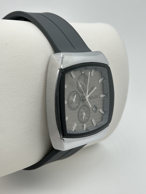 Water-Resistant Men s Quartz Wrist Watch Perfect for Active Lifestyles