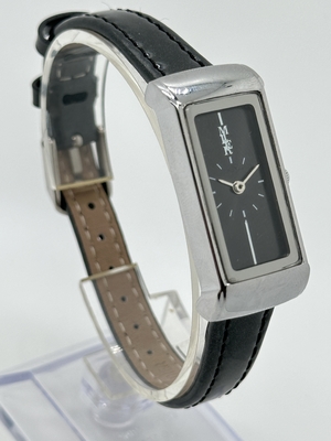 30 Meters Waterproof Wristwatch Quartz Movement With Miler Logo