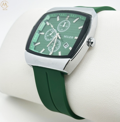 Fashion Sports Luxury Silicone Strap Watches Lage Dial Wrist Quartz Watch