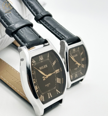 Stylish Men Quartz Watch Water Resistant Couple Quartz Watch With Leather Band